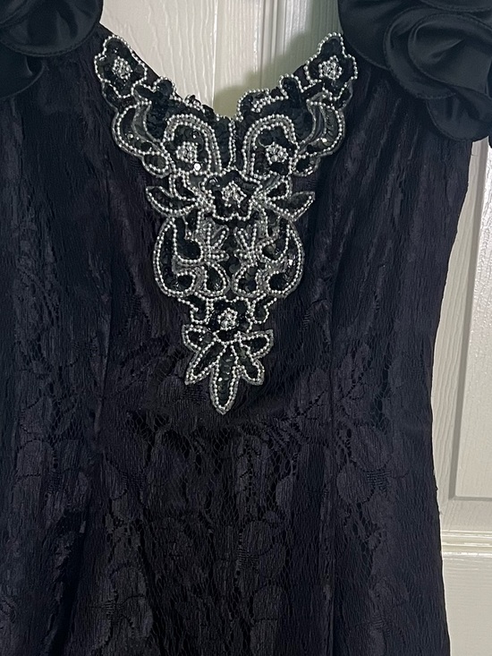 betsy adam black lace dress 90's Betsy & Adam Sweetheart Illusion Bodycon Black Dress Size 5/6   BluebonnetVintage